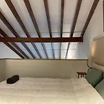 Calming Mountain View With Balcony & Free Parking Near Kakopetria דירה