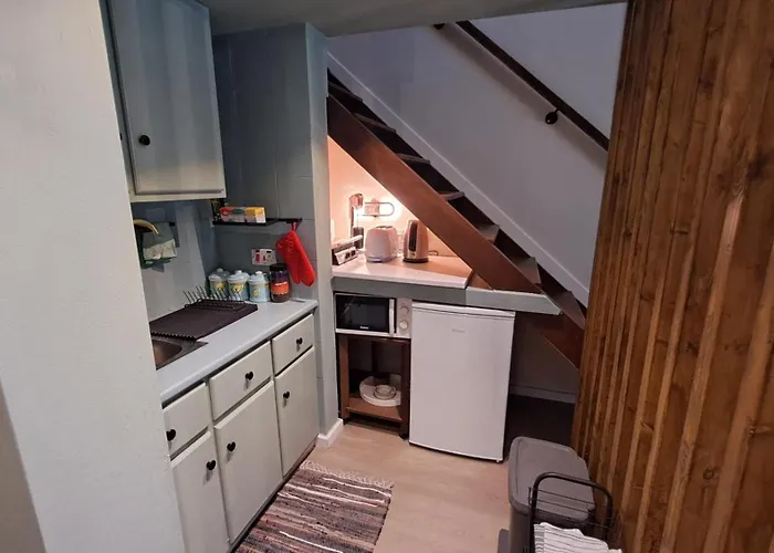 Calming Mountain View With Balcony & Free Parking Near Kakopetria Апартаменти